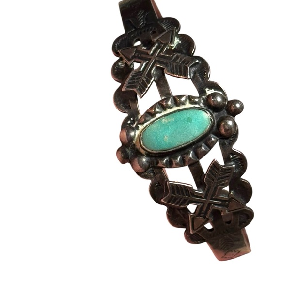 Vintage coin silver Navajo southwestern turquoise etched cuff bracelet - Picture 8 of 10